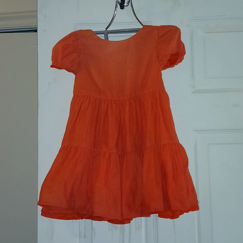 CHILDREN  DRESS. - Picture 2 of 6